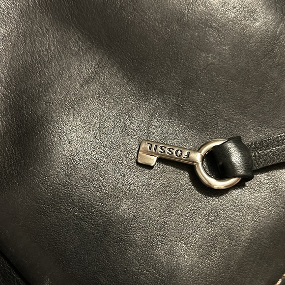 Fossil - Picture 2 of 12